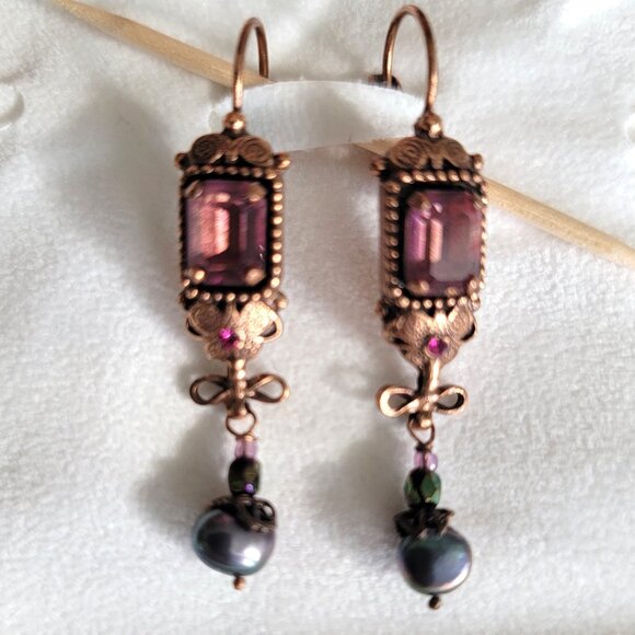 SATELLITE PARIS VINTAGE AMETHYST FACETED GLASS STONE LEVERBACK COPPER EARRINGS - Picture 2 of 6